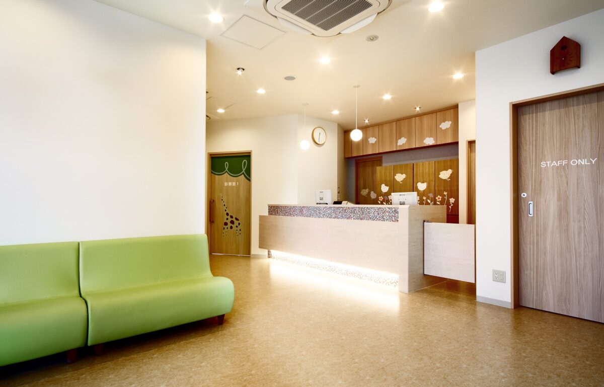 わらがいこどもクリニック様