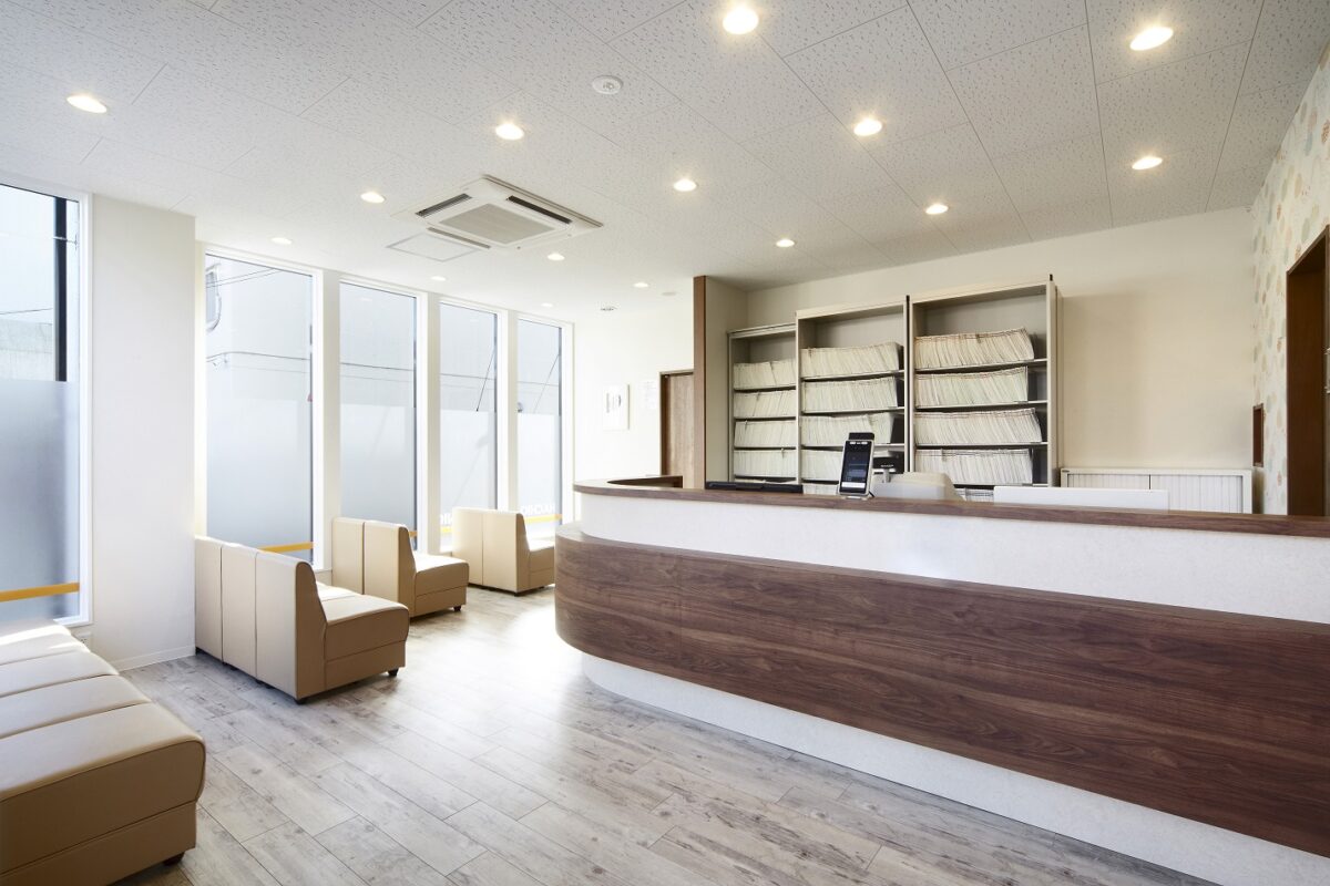 医療法人メディカルワン　八王子眼科様